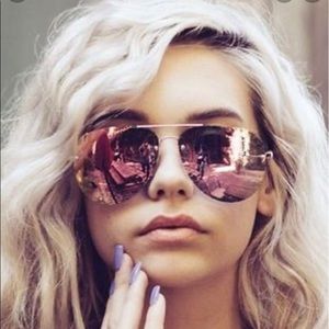 Quay Australia Amanda Steele Muse sunglasses